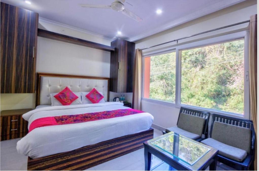 Hotel Bliss Valley Dharamshala - Beautiful View Of Mountains From Rooms Luaran gambar